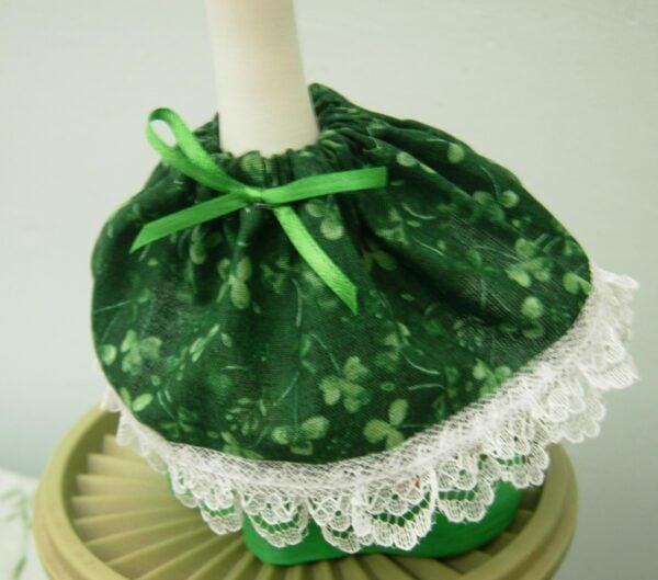 St Patrick's Day outfit for 7" 3d printer goose shamrocks on green - Image 3