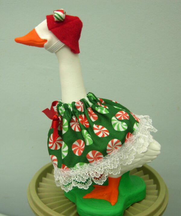 Christmas peppermint candy outfit for 7" 3d printer goose - Image 4