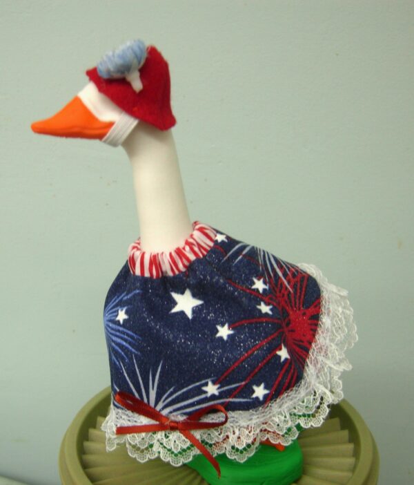 Patriotic fireworks bursts outfit for 7" desk or office geese - Image 3