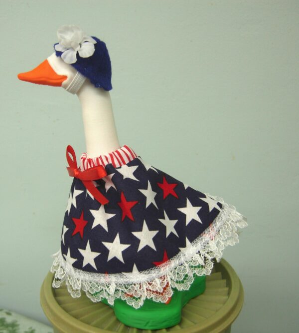 Patriotic stars outfit for 7" 3d printer desk or office goose - Image 3