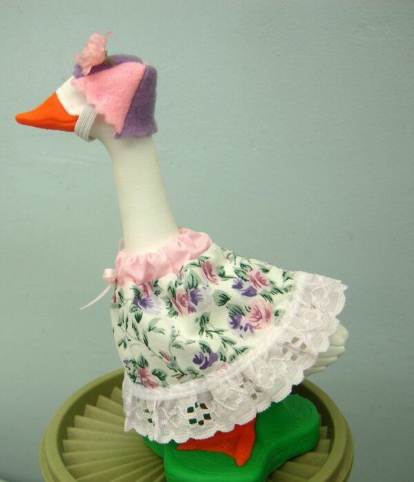 Summer pink and purple flowers outfit for 7" 3d printer desk goose - Image 4