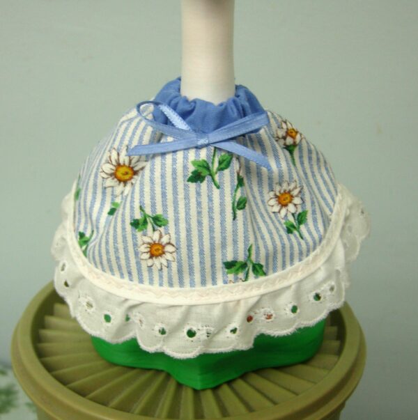 Summer daisies on stripe outfit for 7" desk goose - Image 2
