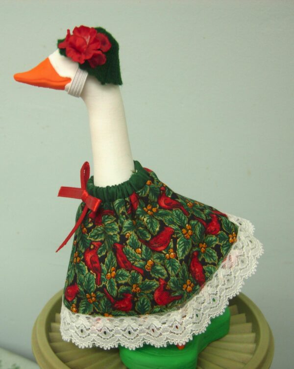 Winter tiny cardinals outfit for 7" 3d printer desk or office goose - Image 4