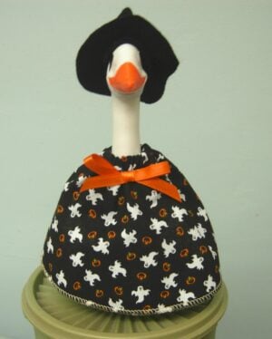 Halloween ghosts and pumpkins witch outfit for 7" desk geese