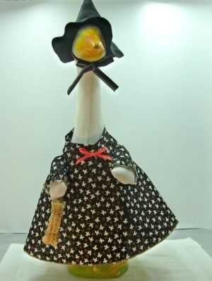 Halloween witch in tiny ghosts and pumpkins for LARGE 23-27" yard or lawn goose