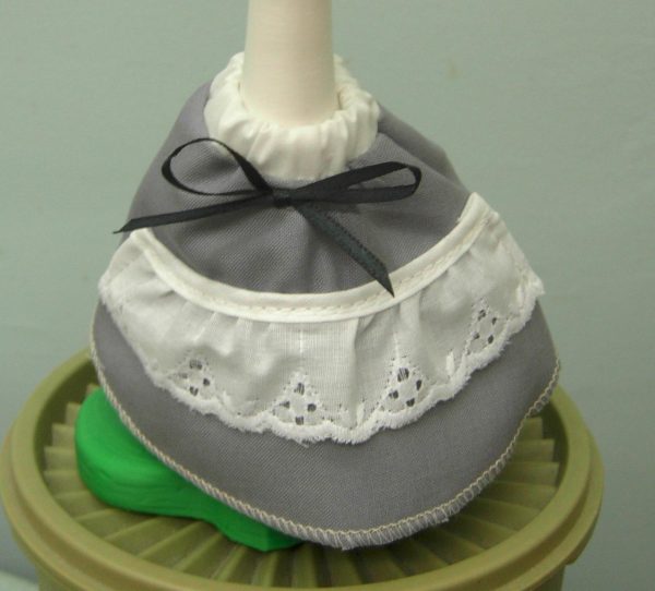 Thanksgiving gray pilgrim outfit for 7" 3d printer desk goose - Image 2